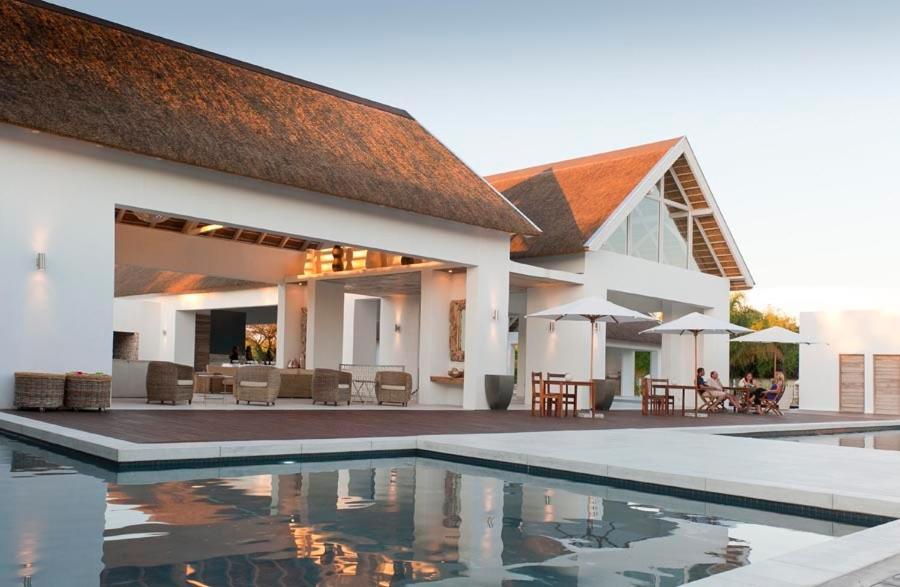Emanya@Etosha Villa Namutoni Exterior photo