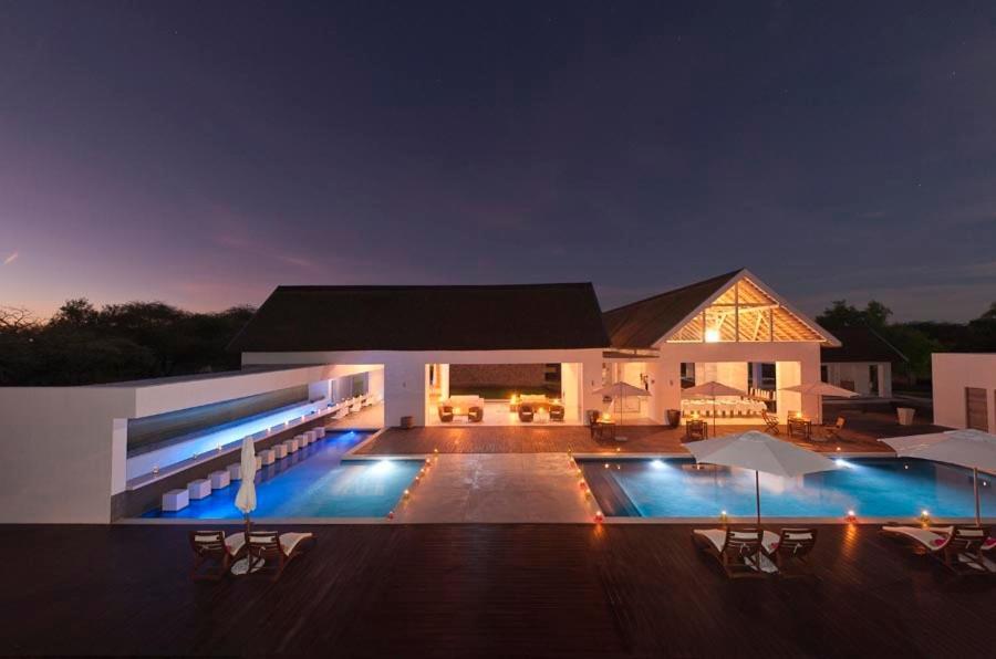 Emanya@Etosha Villa Namutoni Exterior photo